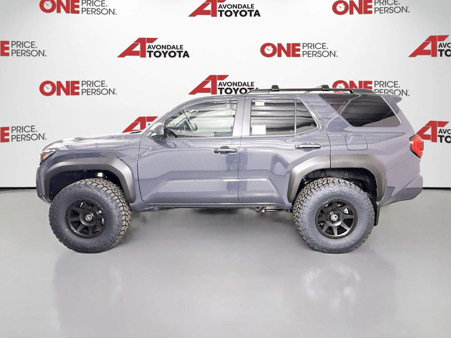 Paquete de elevación SST de 2.5" para 4Runner 2025 (instalado por el concesionario)